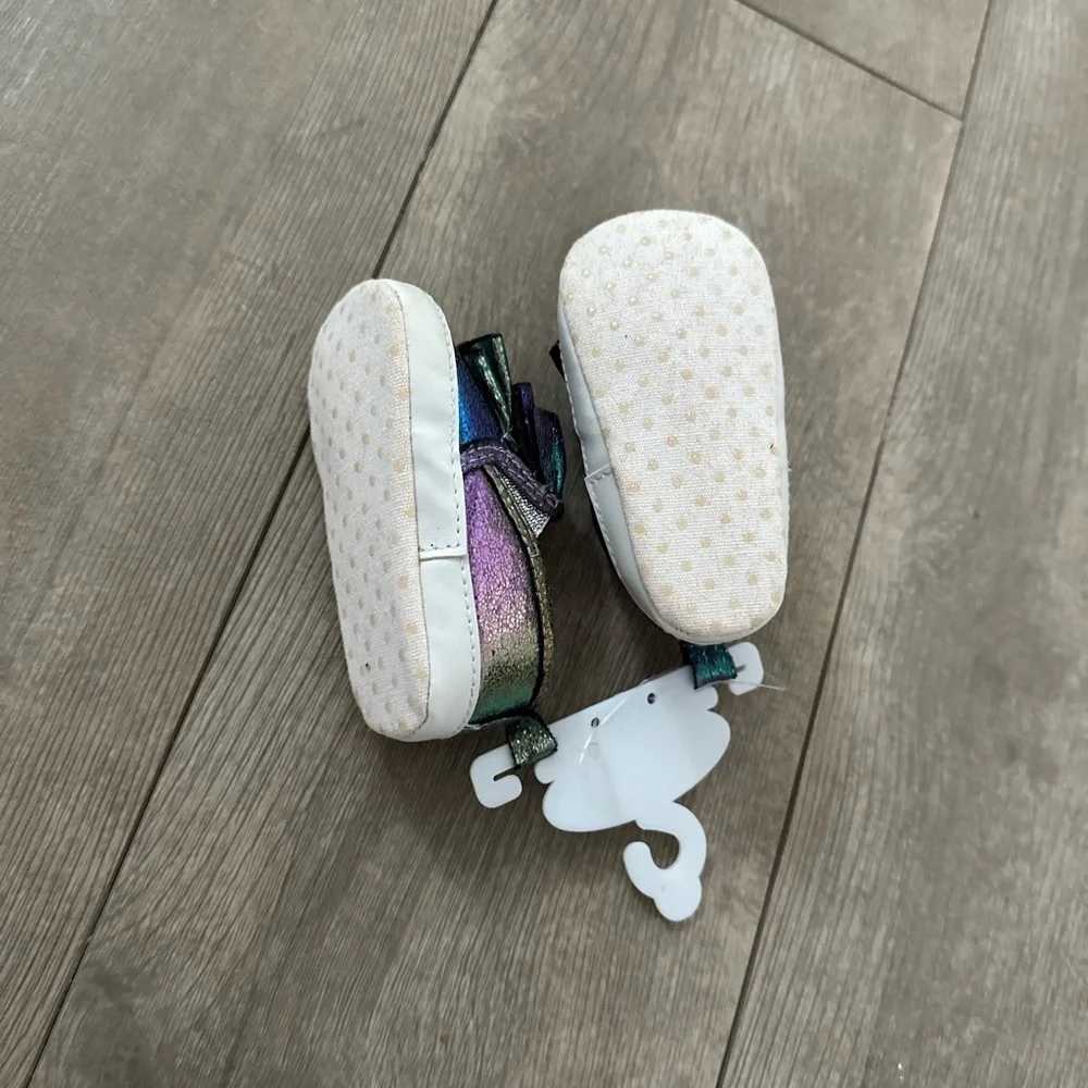 ADORABLE New Glitter rainbow peacock walker shoes baby girl 3-6m rising star